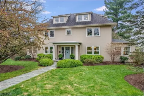 369 Park St, Montclair, NJ 07043