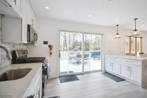17 Juniper Way, Springfield, NJ 07081 photo 9