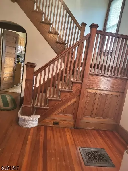730 Monroe, Plainfield, NJ 07063 photo 9