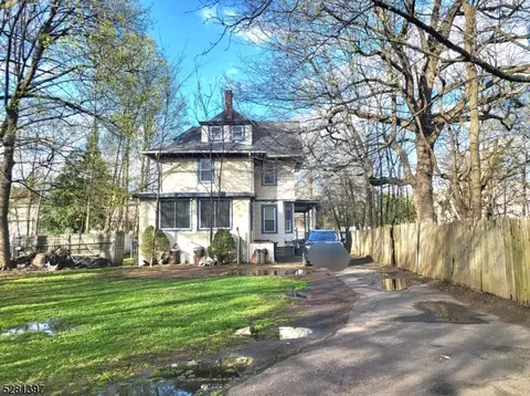730 Monroe, Plainfield, NJ 07063 photo 16
