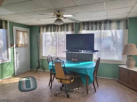 730 Monroe, Plainfield, NJ 07063 photo 11