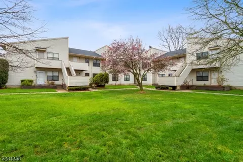 12 Coriander Way, Englewood, NJ 07631