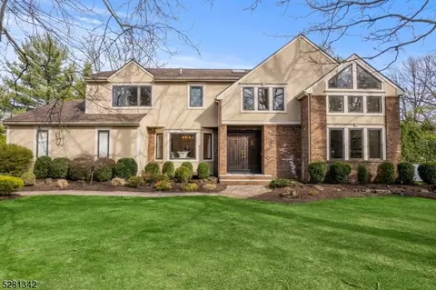 22 Rose Ave, Caldwell, NJ 07006
