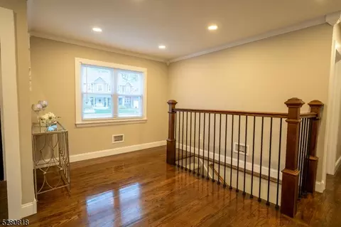 22 Perrin Dr, Wayne, NJ 07470 photo 12