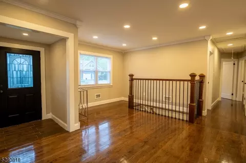 22 Perrin Dr, Wayne, NJ 07470 photo 11