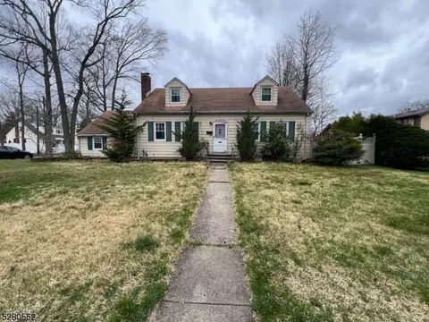 453 W Webster Ave, Roselle Park, NJ 07204