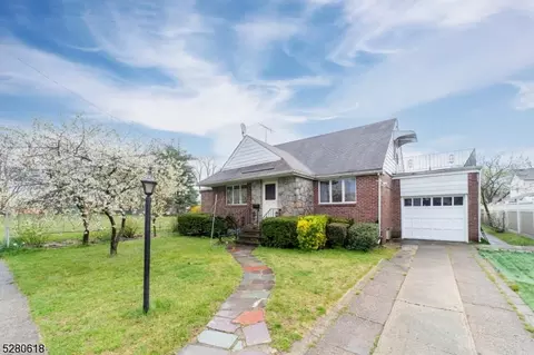 13-10 Alexander Ave, Fair Lawn, NJ 07410