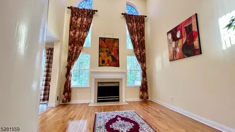 230 Marcia Way, Bridgewater, NJ 08807