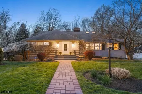 15 Glenview Rd, South Orange, NJ 07079