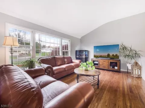 28 Kimberly Pl, Wayne, NJ 07470 photo 19