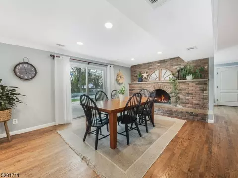 28 Kimberly Pl, Wayne, NJ 07470 photo 8