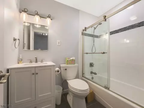 28 Kimberly Pl, Wayne, NJ 07470 photo 29