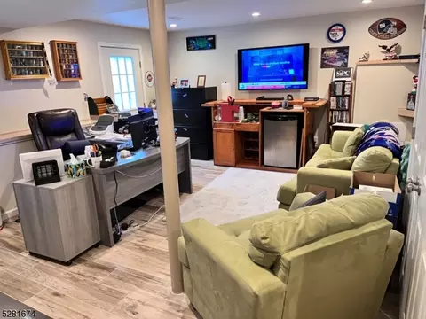 175 Durham Ct, Hackettstown, NJ 07840 photo 13