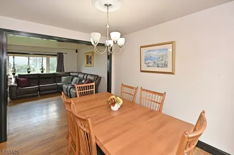 210 Hillcrest Dr, Paramus, NJ 07652 photo 13