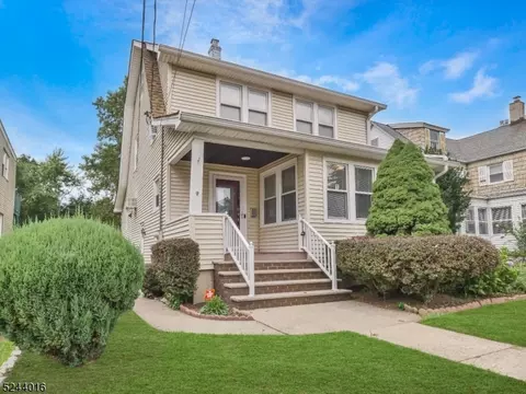 35 Spring St, Bloomfield, NJ 07003