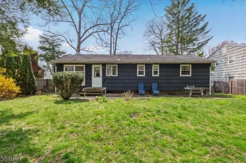 129 Algonquin Trl, Wayne, NJ 07470 photo 23