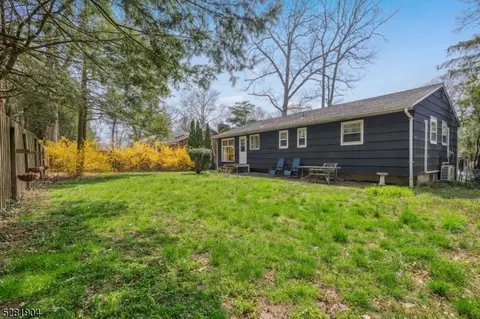 129 Algonquin Trl, Wayne, NJ 07470 photo 24