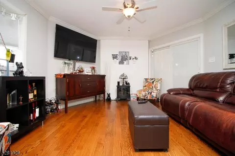 75 Guy St, Dover, NJ 07801 photo 8