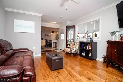 75 Guy St, Dover, NJ 07801 photo 9