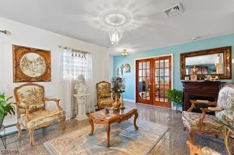 27 David Scott Dr, Wayne, NJ 07470 photo 7