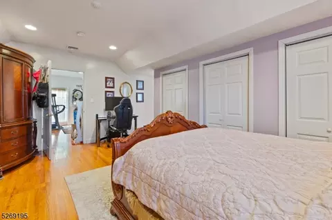 27 David Scott Dr, Wayne, NJ 07470 photo 18