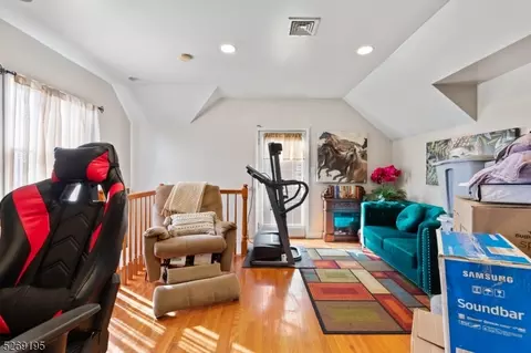 27 David Scott Dr, Wayne, NJ 07470 photo 21