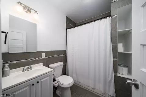 58 Hampton Ter, City Of Orange, NJ 07050 photo 19