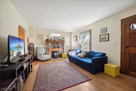 2 Stephen St, Dover, NJ 07801 photo 3