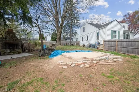 2 Stephen St, Dover, NJ 07801 photo 17
