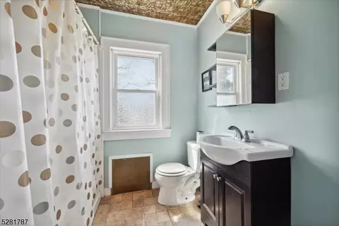 2 Stephen St, Dover, NJ 07801 photo 11