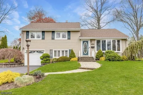 608 Ardsleigh Dr, Westfield, NJ 07090