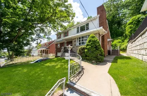 22 W Prospect St, Hawthorne, NJ 07506