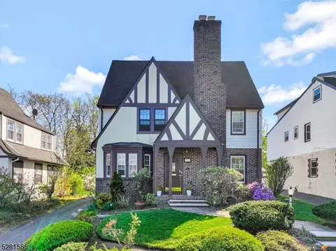 920 Ridgewood Rd, Millburn, NJ 07041