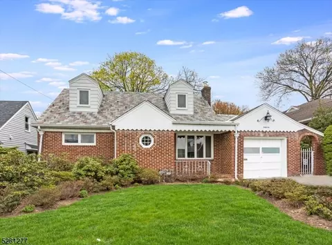 46 Village Rd, Clifton, NJ 07013