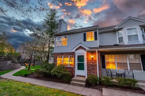 301 Appleton Way #301, Whippany, NJ 07981