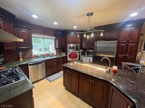 79 Audrey Pl, Dover, NJ 07801 photo 13