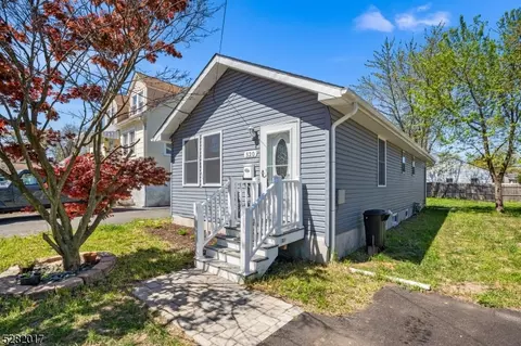 520 Prospect Ave, South Amboy, NJ 08879