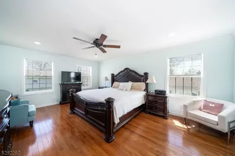 5 Glen Gary Rd, Middlesex, NJ 08846 photo 18