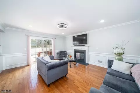 5 Glen Gary Rd, Middlesex, NJ 08846 photo 16
