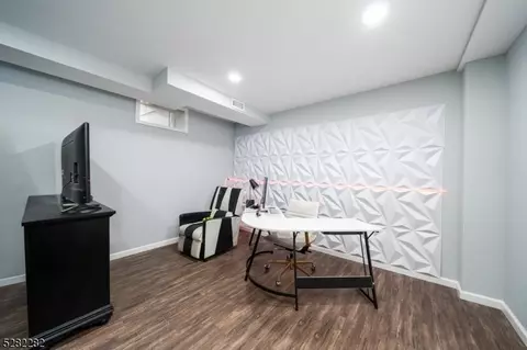 5 Glen Gary Rd, Middlesex, NJ 08846 photo 30