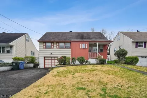50 Wall St, Metuchen, NJ 08840
