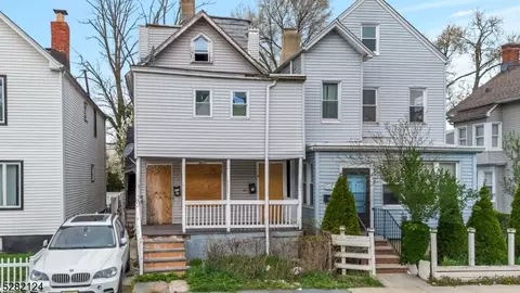 27 N Burnett St, East Orange, NJ 07017
