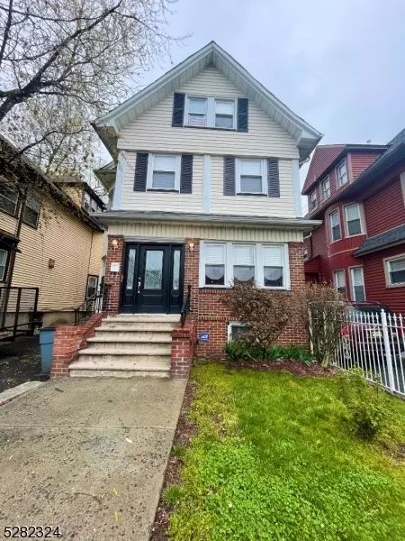 68-70 Nairn Pl, Newark, NJ 07108