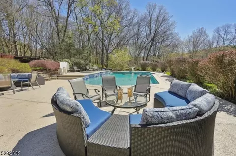 2 Balbrook Dr, Mendham Boro, NJ 07945 photo 45