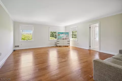 2 Balbrook Dr, Mendham Boro, NJ 07945 photo 37