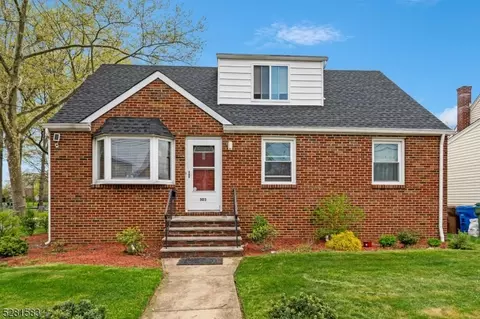 303 E Curtis St, Linden, NJ 07036