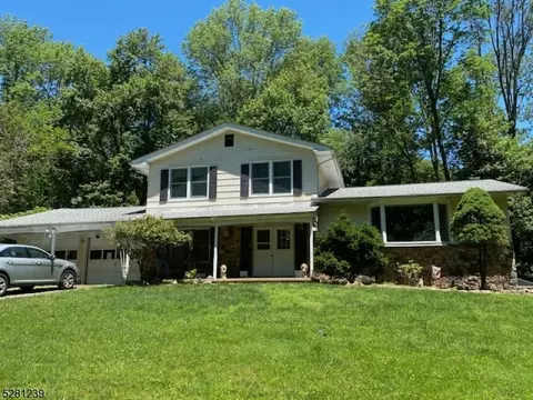 15 Beatty Rd, Mansfield Twp, NJ 07865