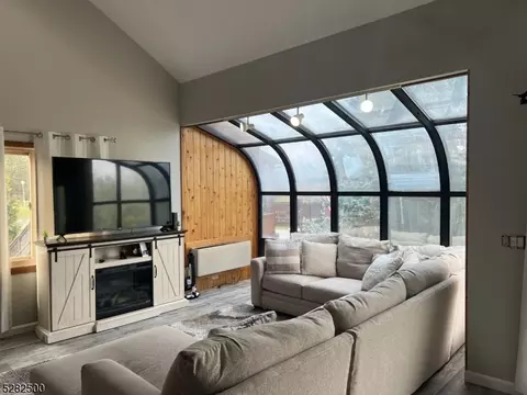 4 Falkenstein Dr UNIT 8, Vernon, NJ 07462