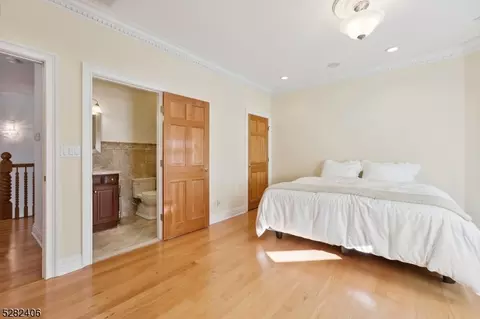 6 Longview Rd, Edison, NJ 08820 photo 28