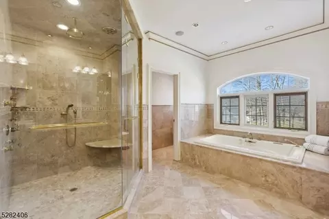 6 Longview Rd, Edison, NJ 08820 photo 23